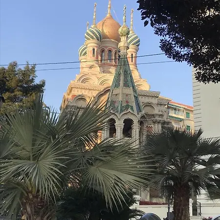 Via Corradi Sanremo